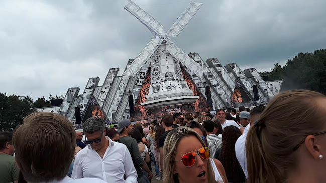 Loetje Bergen Open Times