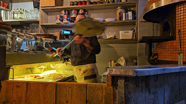 Comentarii opinii despre O'Panuozzo Neapolitan Pizzeria