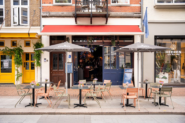 Secret Bar & Kitchen