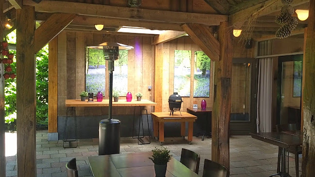 Grill-Restaurant & Bowling "Net Iets Anders"