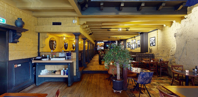 Comentarii opinii despre Minos Pallas