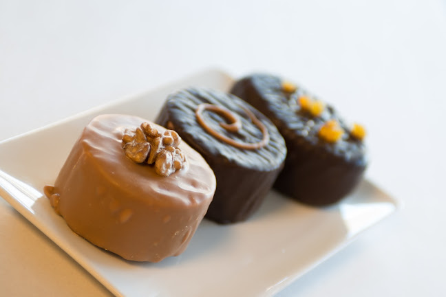 Opinii despre Lekkers Vlaaien en Chocolaterie în Didam - Horeca