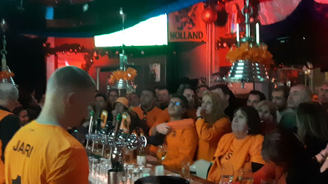 Café de Stad Open Times