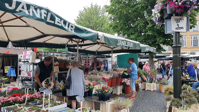 Opinii despre Winterswijkse Warenmarkt în Winterswijk - Horeca