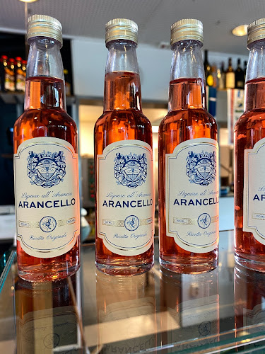 La Bella Vita Casto - Amsterdam