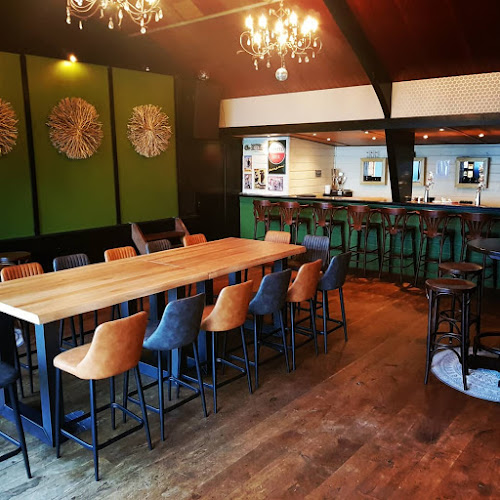 Bar De Borrel - Oterleek