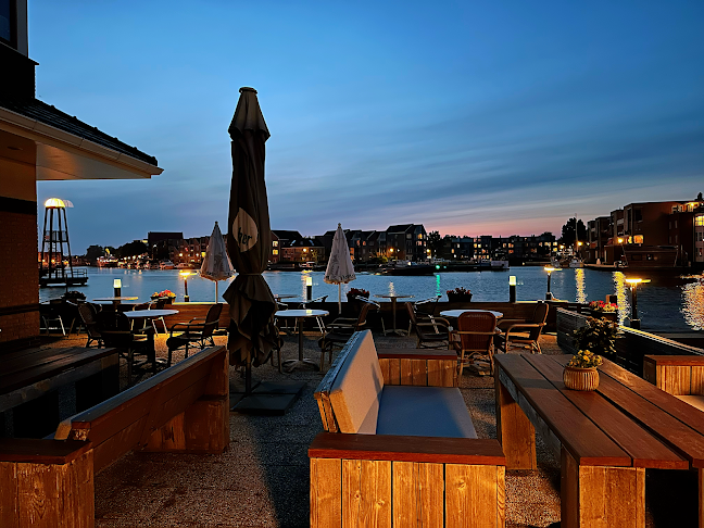 De Schilkampen 39, 8606 ES Sneek