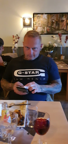 Opinii despre Pyramide Burgum în Burgum - Horeca