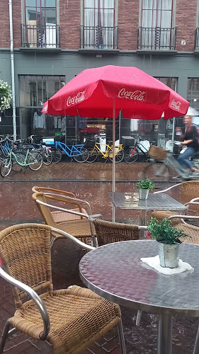 Grillroom Falafel Mouni Open Times