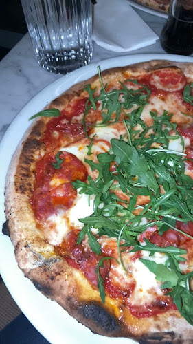 Opinii despre Pazzi De Clercqstraat în Amsterdam - Horeca