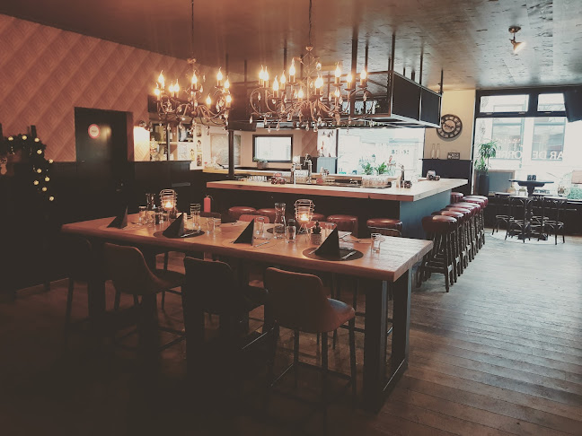 Opinii despre Bar De Borrel în Oterleek - Horeca