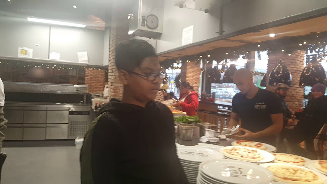 Comentarii opinii despre Happy Italy Rotterdam Zuid (De Kuip)