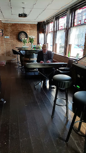 Comentarii opinii despre Cafe de Babbelaer