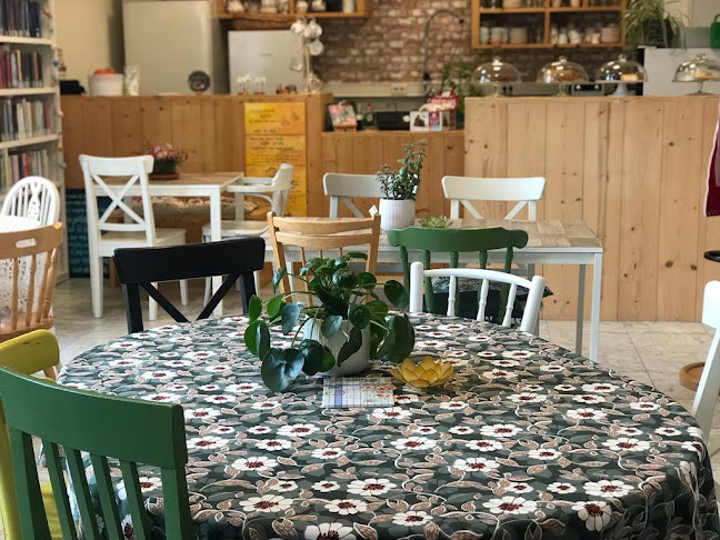 Comentarii opinii despre T-Café