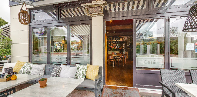 Opinii despre Eetcafé De 2 Gemeenten în Irnsum - Horeca