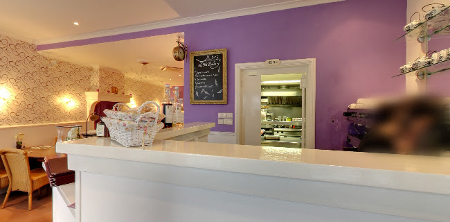 Comments and reviews of the Old Bakery