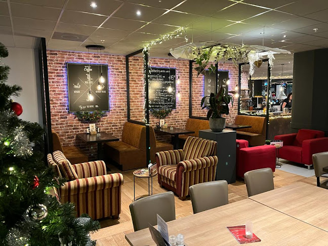 Comentarii opinii despre Lunchroom & Espressobar De Duck & Limburgia vlaaien