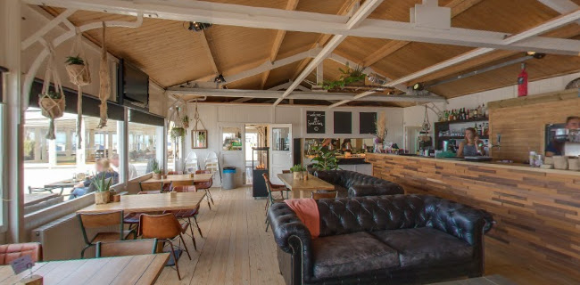 Comentarii opinii despre Strandpaviljoen SandCbar