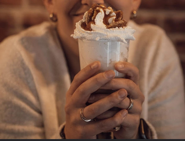 Lunchroom & Espressobar De Duck & Limburgia vlaaien - Horeca