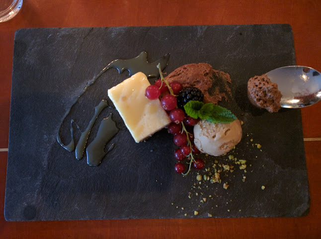 Comentarii opinii despre Cafe Restaurant Floor