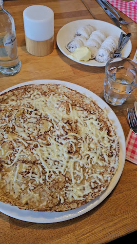 Opinii despre Oma Toos în Den Haag - Horeca