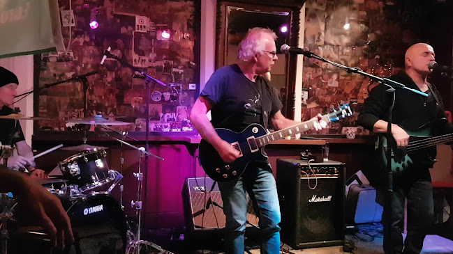 Opinii despre Muziekcafé Barbiertje în Hellevoetsluis - Horeca