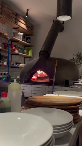 Opinii despre Pazzi De Clercqstraat în Amsterdam - Horeca