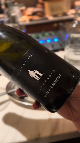 Opinii despre Bar du Champagne în Amsterdam - Horeca