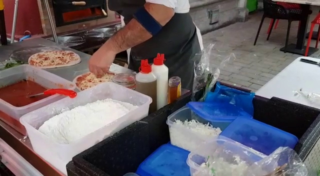 Opinii despre De Pizzamobiel în Tilburg - Horeca