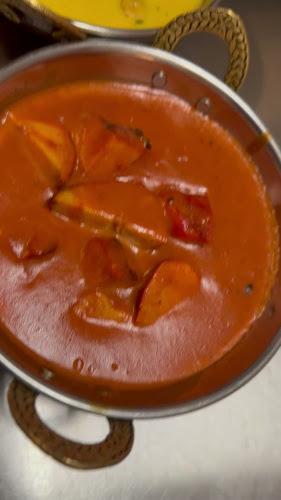 Everest Tandoori Restaurant - Horeca