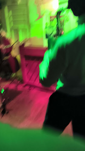 Comments and reviews of De Smederij