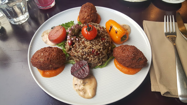 Comentarii opinii despre Symbiose