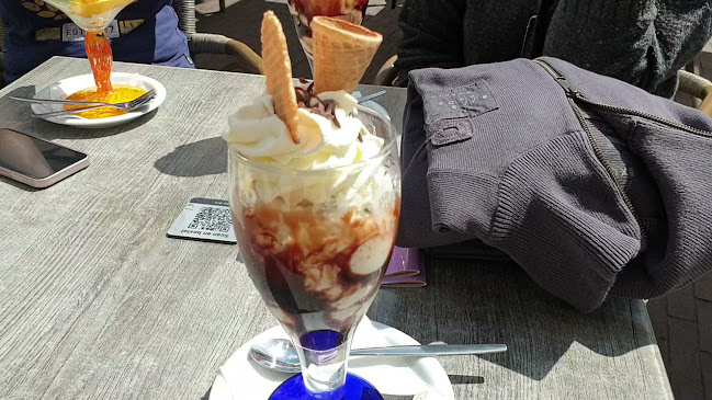 IJssalon Clevers Grubbenvorst Open Times