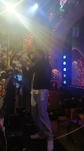 Opinii despre Top 2000 Café în Hilversum - Horeca