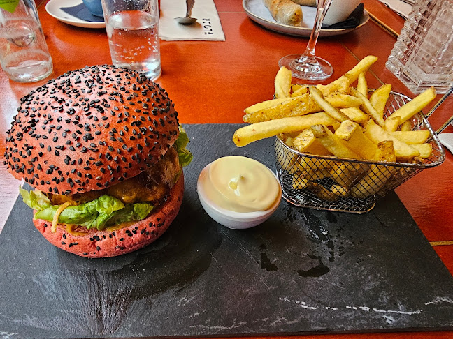 Cafe Restaurant Floor - Rotterdam