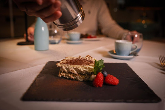 Comentarii opinii despre Restaurant Raimondi's Villa Rozenrust