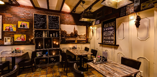 info@aandekirkhorn.nl, Raadhuisplein 34, 6085 BZ Horn