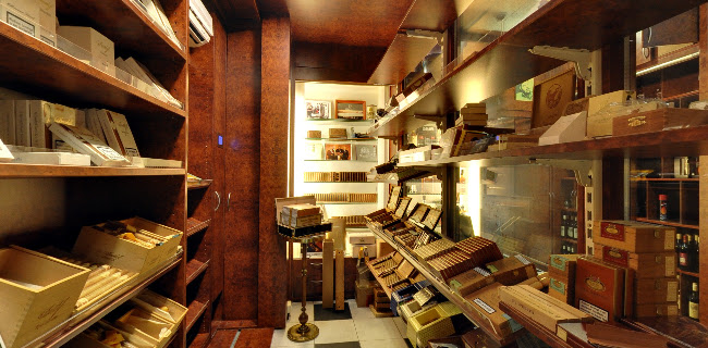 Zeedijk 27A, 1012 AP Amsterdam