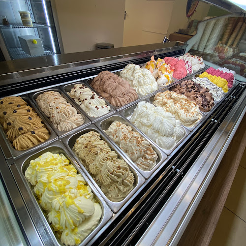 Opinii despre Visser Chocolade & IJs Heerlen-Welten în Heerlen - Horeca