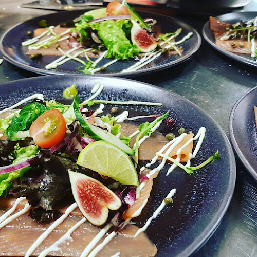 Comentarii opinii despre Van Stralen