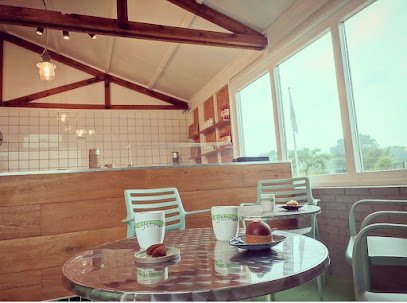 De IJstuin Dronryp - IJssalon / Theetuin