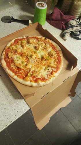 Pizzeria en hotwings IJburg - Horeca