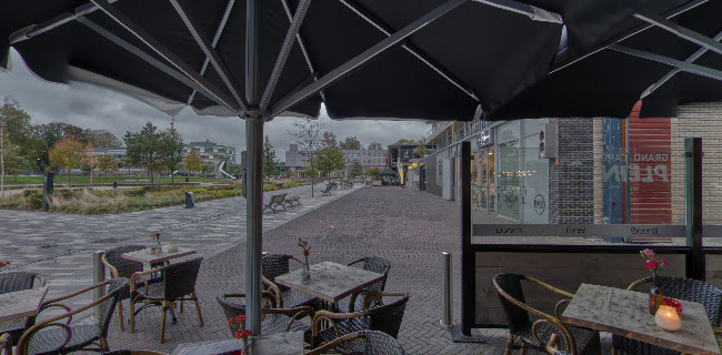 Comentarii opinii despre Grand Café Plein