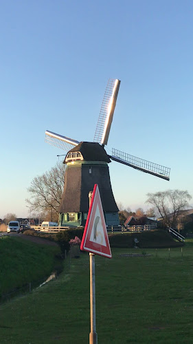 Comments and reviews of Spijkers Heiloo