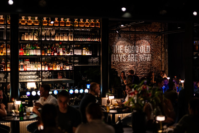 Big Belly Bar & Restaurant