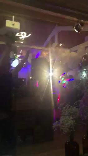 Comentarii opinii despre Strandpaviljoen SandCbar