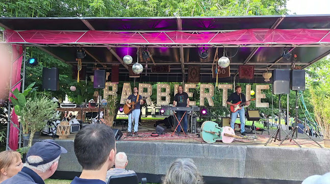 Opinii despre Muziekcafé Barbiertje în Hellevoetsluis - Horeca