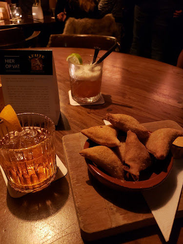 Comentarii opinii despre Beij Ons