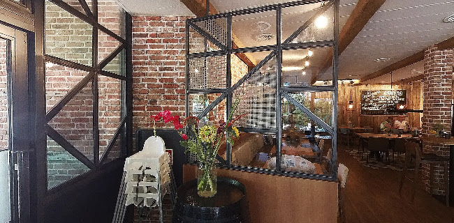 Comments and reviews of Spijkers Heiloo