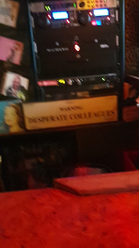 Opinii despre Café Happy End în Den Haag - Horeca